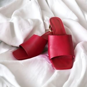 Karl Lagerfeld Red Gold Mule Size 7.5